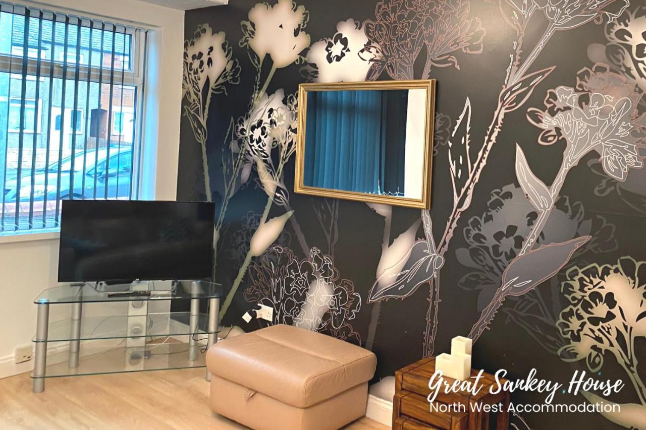 Great Sankey Serviced Accommodation 沃灵顿 外观 照片